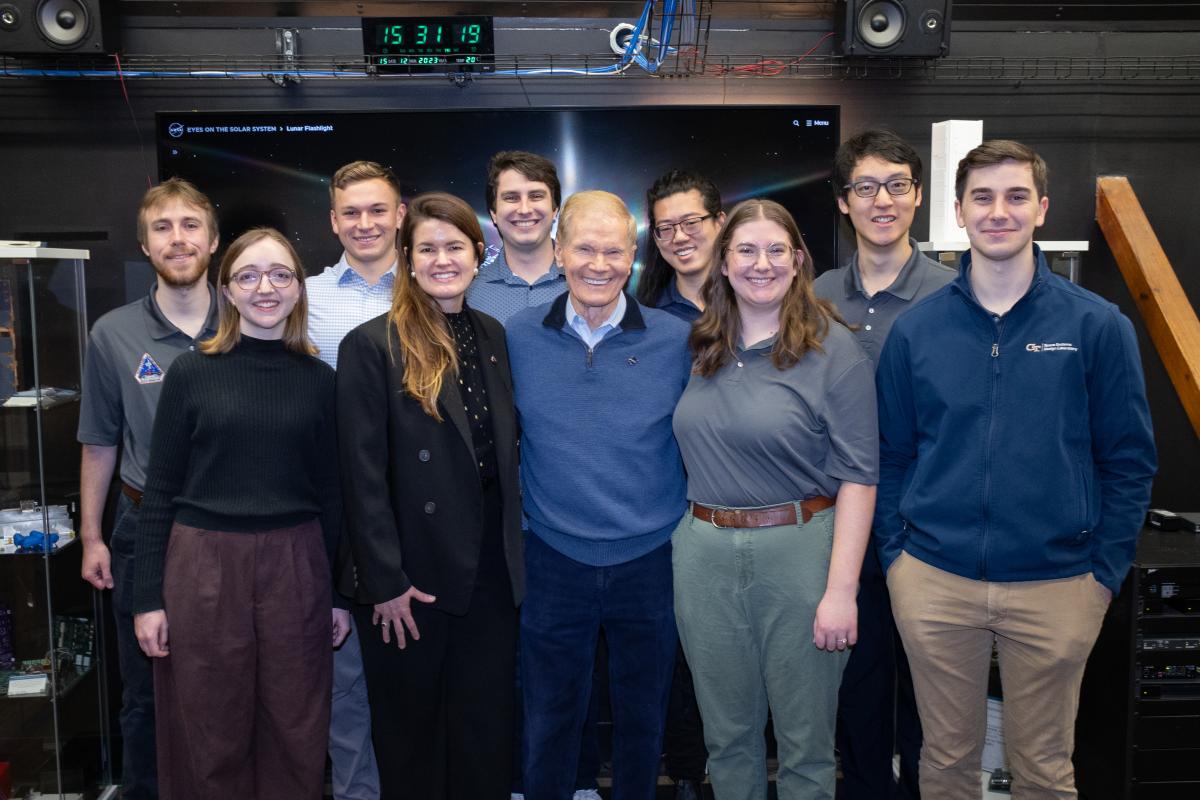 Bill Nelson and NASA guests visit the AE School's research labs